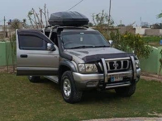 toyota-hilux-2003