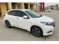 honda-vezel-z-pakg-2-pcs-touch-small-3