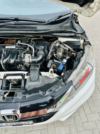 honda-vezel-z-pakg-2-pcs-touch-big-7