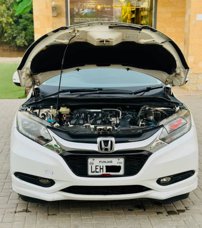 honda-vezel-z-pakg-2-pcs-touch-big-8