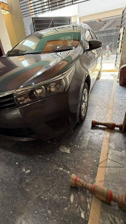 toyota-corolla-gli-2017-big-12