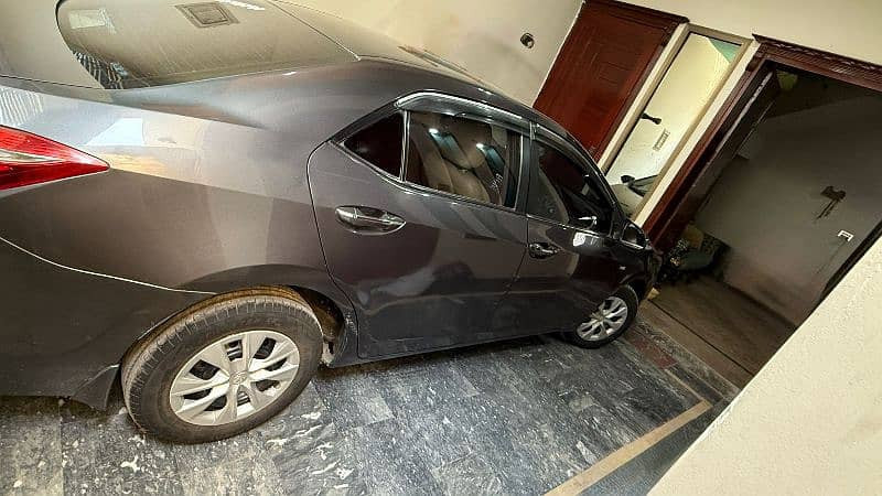 toyota-corolla-gli-2017-big-17