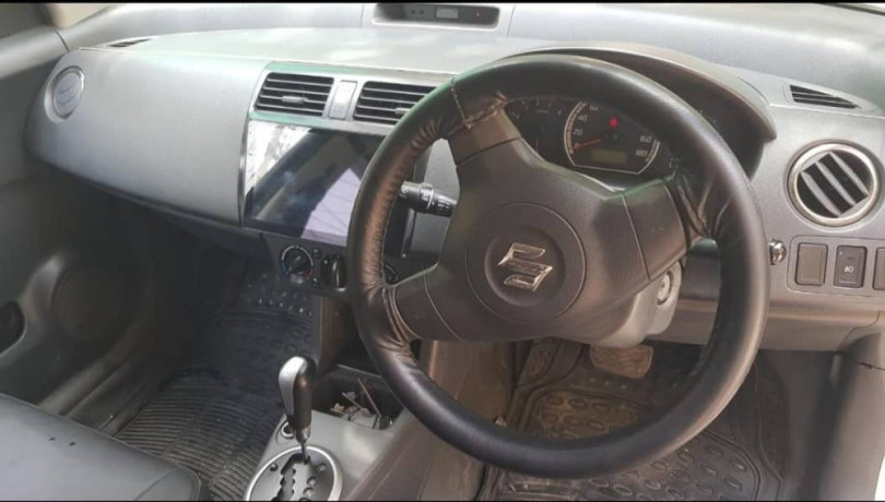 suzuki-swift-13-automatic-big-8