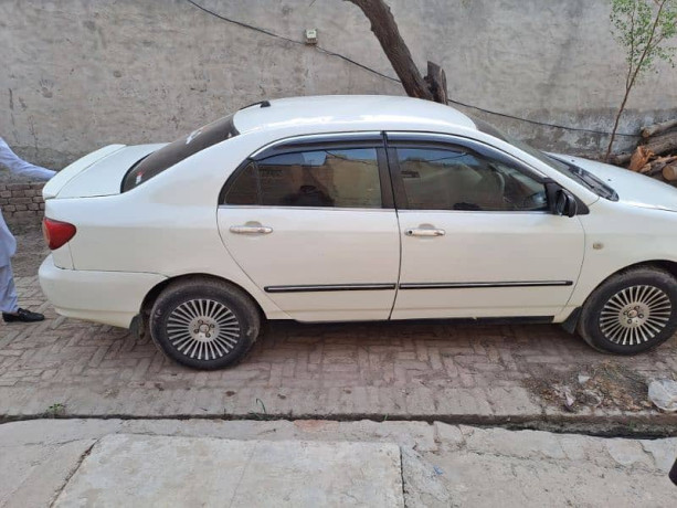 toyota-corolla-xli-2005-big-2