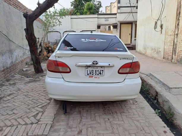 toyota-corolla-xli-2005-big-3
