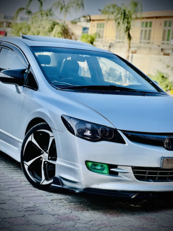 civic-reborn-fully-modified-big-2