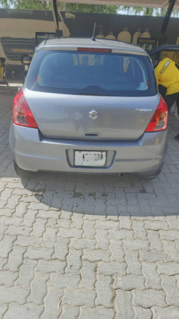 suzuki-swift-13-dlx-navigation-big-9