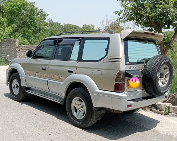 prado-tx-2002-big-1