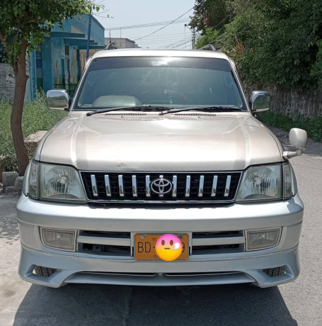 prado-tx-2002-big-3