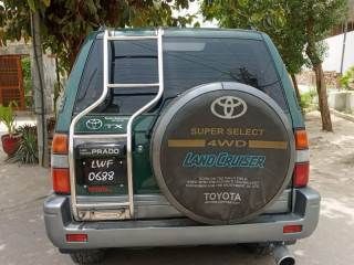 toyota-prado-1997