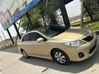 toyota-corolla-gli-2011