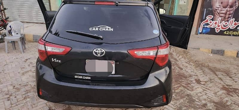 toyota-vitz-full-option-total-original-20192023-big-6