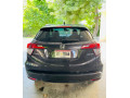 honda-vezel-x-package-small-1