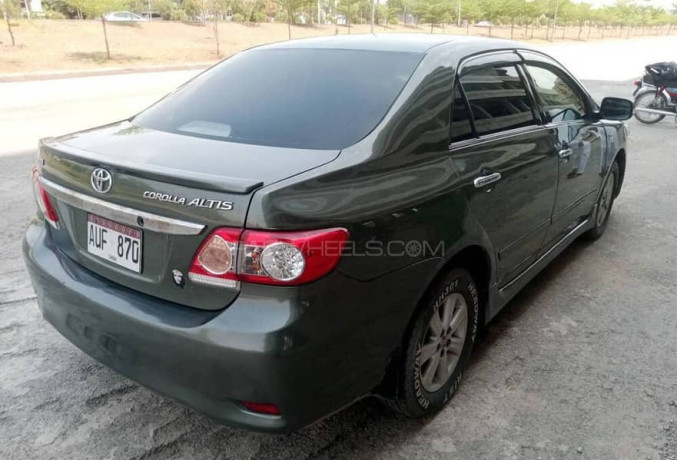 altis-18-big-5