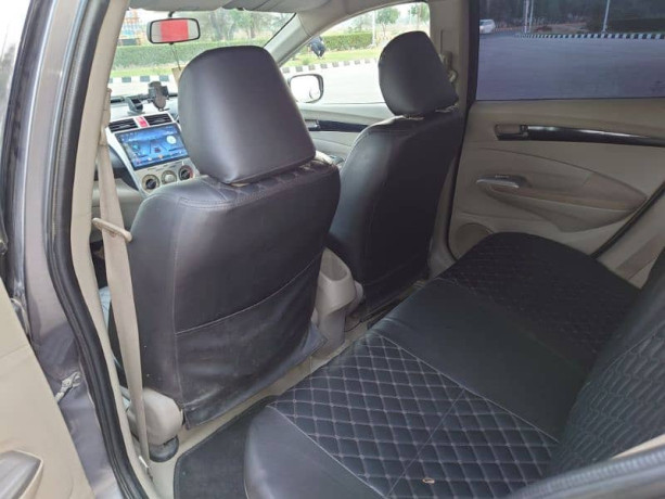 honda-city-ivtec-2015-big-7