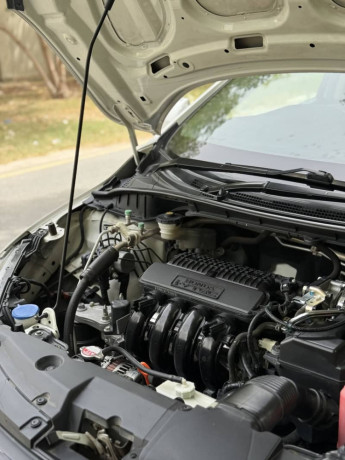 honda-city-12-cvt-2022-big-13