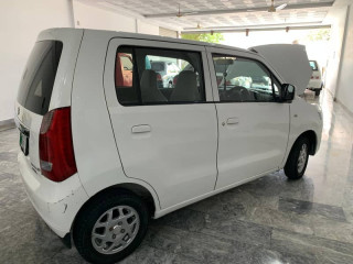 suzuki-wagon-r-vxl-2018-white-home-used-good-condition