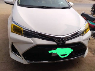 toyota-corolla-altis-2021