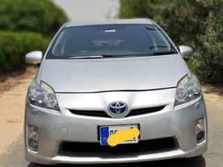 toyota-prius-2011-model
