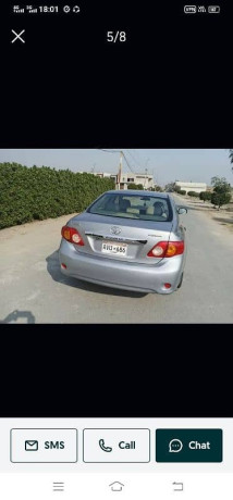 toyota-corolla-gli-2011-big-1