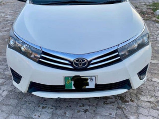 toyota-corolla-xli-2015