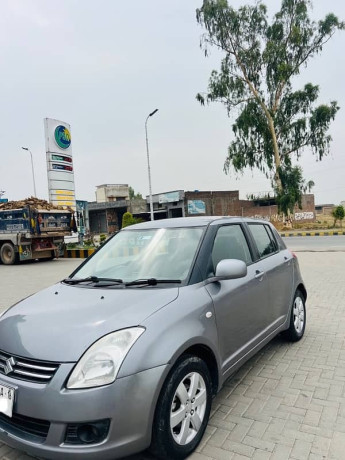 suzuki-swift-dlx-20152016-big-2
