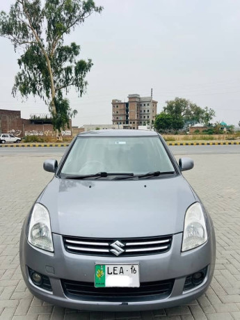 suzuki-swift-dlx-20152016-big-1