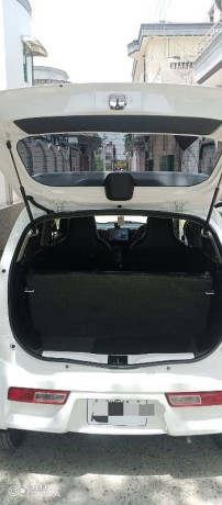 suzuki-alto-vxr-2024-total-genuine-big-4