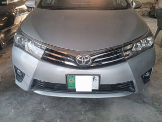 toyota-corolla-gli-2015
