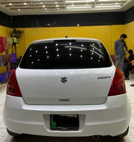 suzuki-swift-2012-big-1