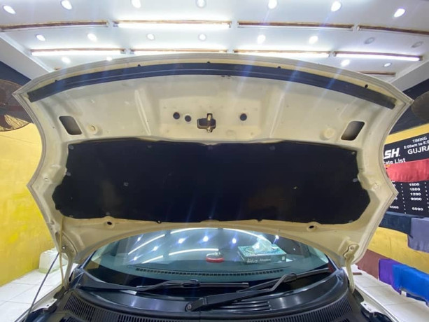 suzuki-swift-2012-big-8