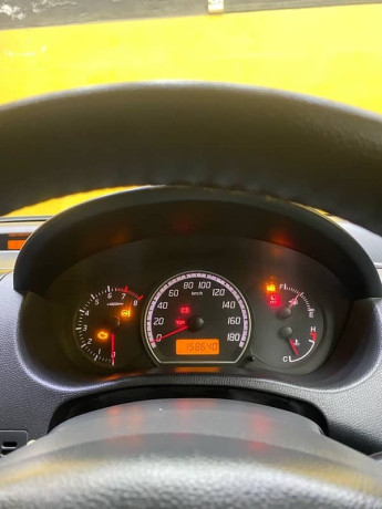 suzuki-swift-2012-big-14