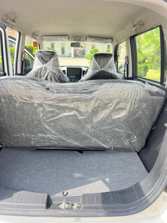 suzuki-wagon-r-2024-big-8