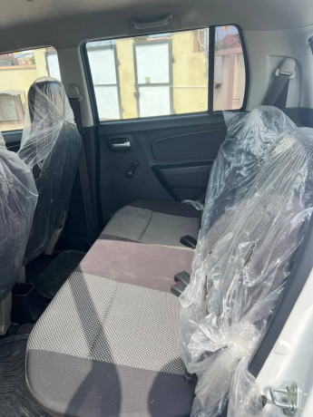 suzuki-wagon-r-2024-big-7