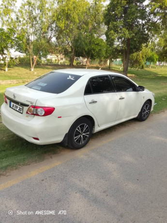 toyota-corolla-xli-2011-big-4
