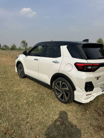 toyota-raize-202025-big-4