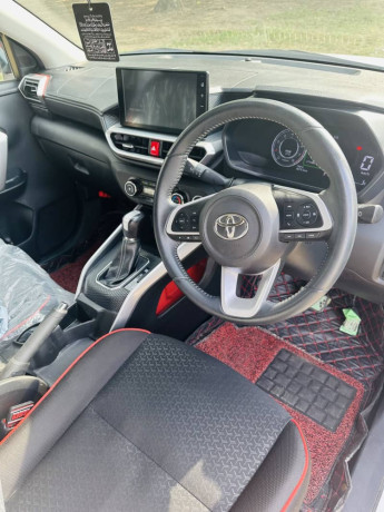 toyota-raize-202025-big-3