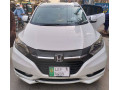 honda-vezel-2015-small-3