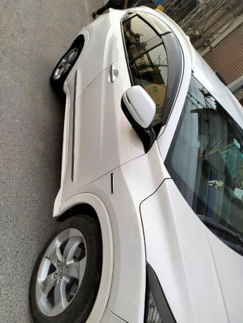 honda-vezel-2015-big-4