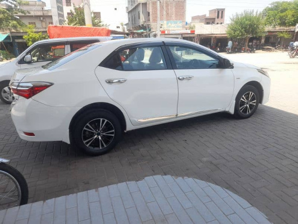 toyota-corolla-gli-2020-autometic-big-1