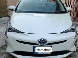 toyota-prius-2021-haybried