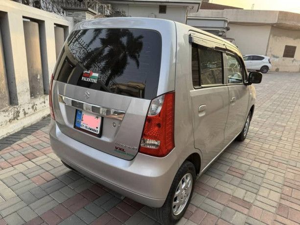 wagon-r-vxl-mint-condition-scratch-less-low-milage-2022-model-2023-big-0