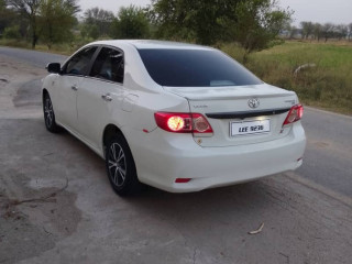 toyota-corolla-xli-2013