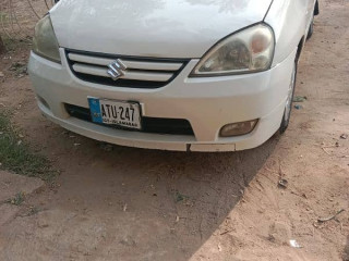 suzuki-liana-2006-03147096880