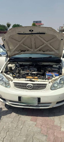 toyota-corolla-20-d-saloon-2003-03016447491-big-3
