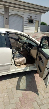 toyota-corolla-20-d-saloon-2003-03016447491-big-11