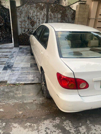toyota-corolla-20-d-2004-big-7