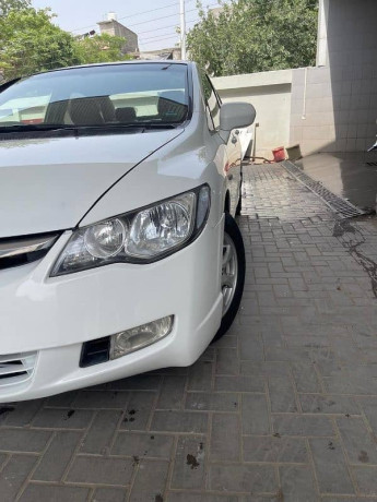 honda-civic-vti-2011-big-4