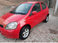 toyota-vitz-1999-10-small-11