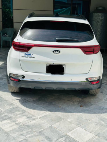kia-sportage-awd-big-12